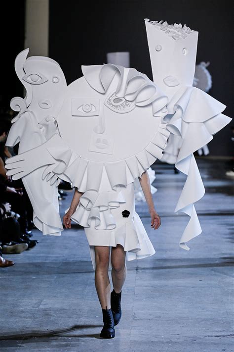 viktor and rolf fashion.